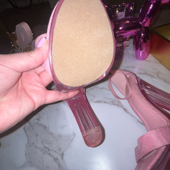 Brand new fashion nova heels - Picture 2 of 3